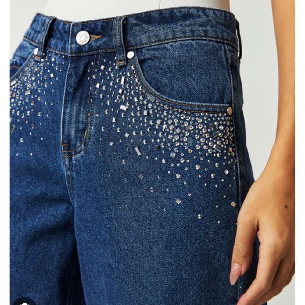 Milk It Embellished Ziggy Jean, size 8